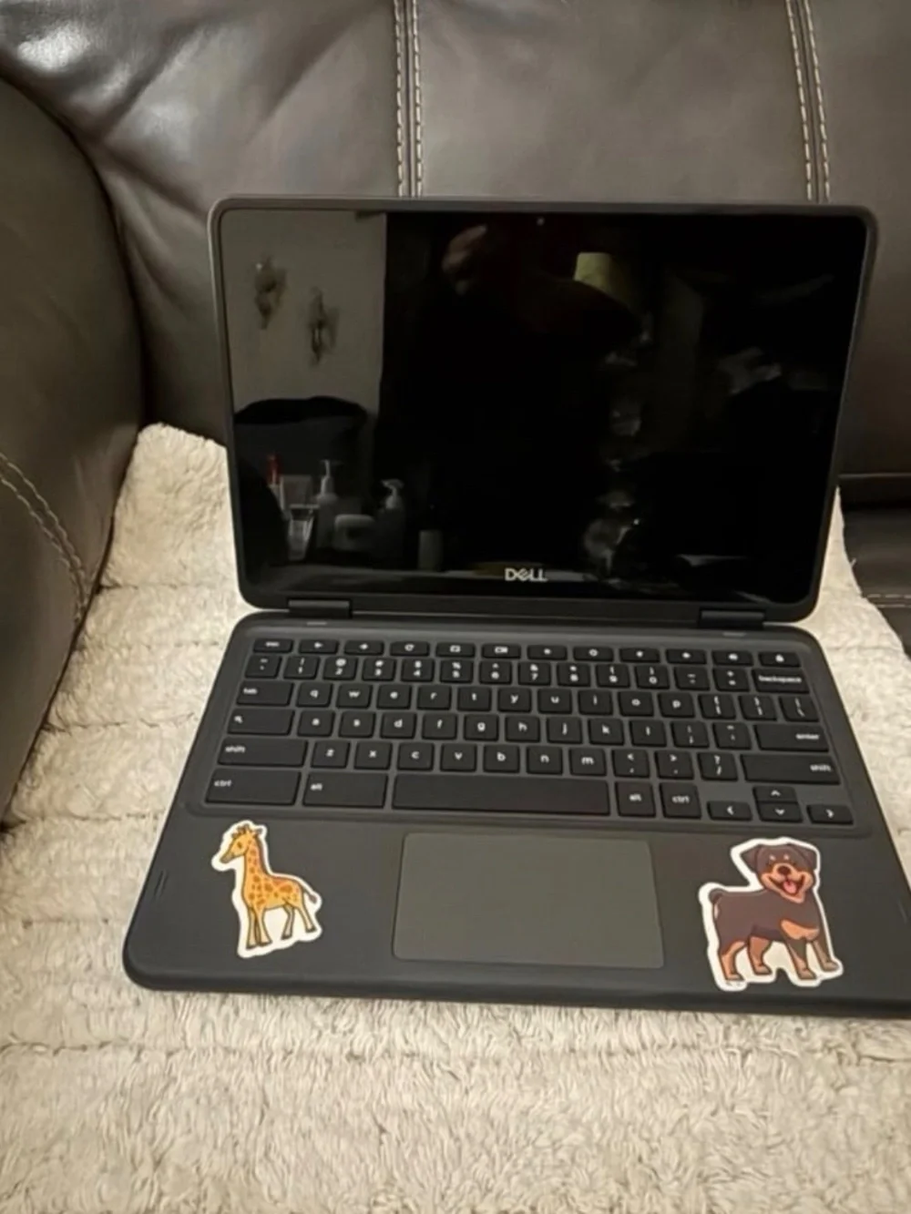 DELL CHROMEBOOK 3100 CHROME OS With Out Charger. (Read Description)